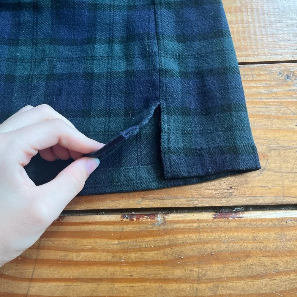 (558) BRANDY MELVILLE SKIRT - Picture 2 of 5